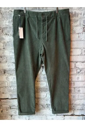 Oyster Cord Pant - Olive