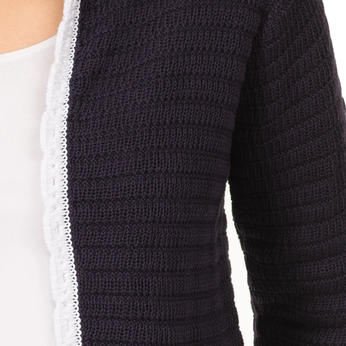 Scallop Edge Cardigan in Navy/White