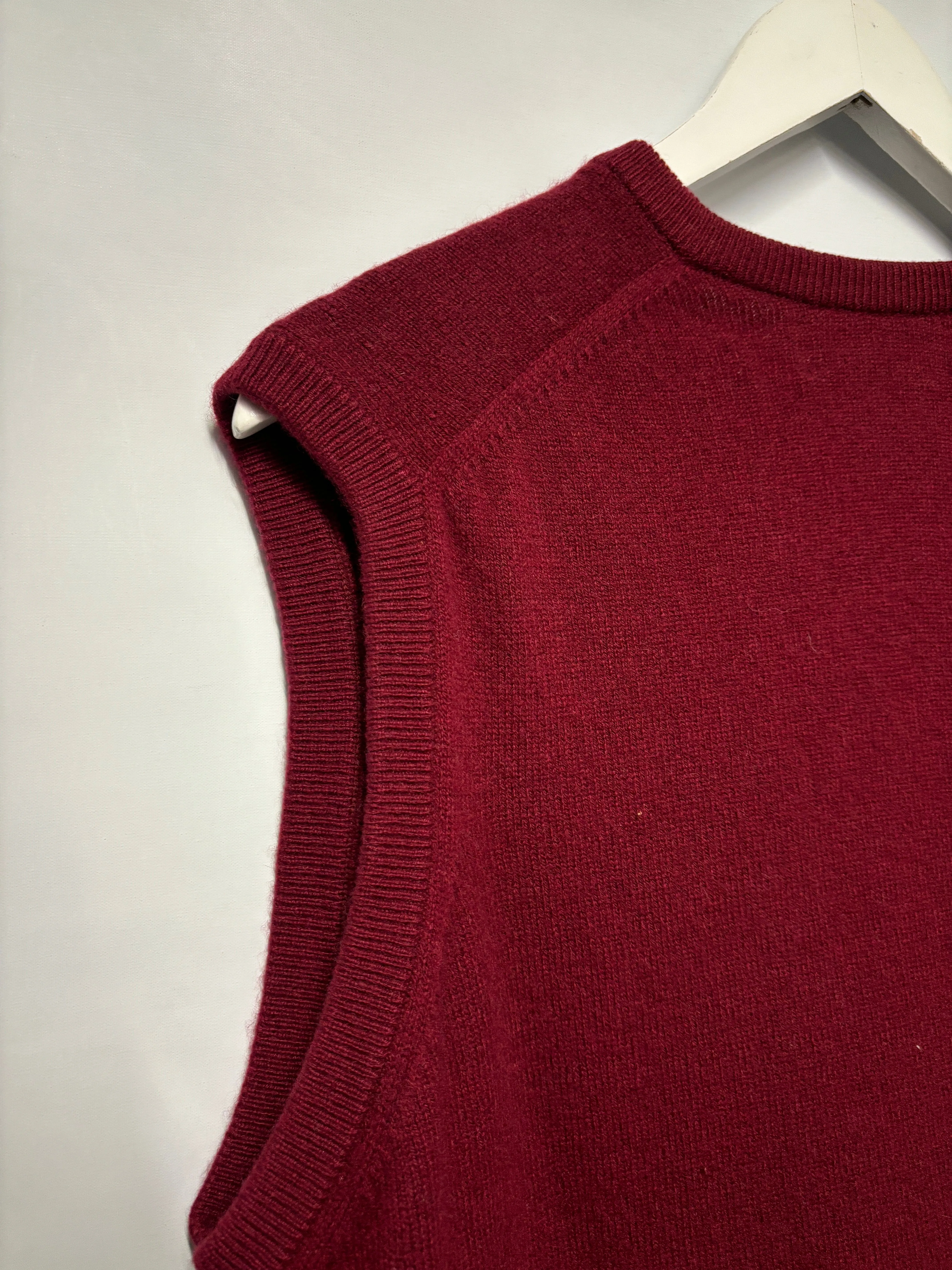 Vintage Lyle and Scott Burgundy Cashmere Vest XL